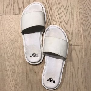 Doc Martens women’s Cierra white slides US size 8